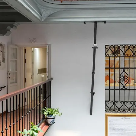 Hotel Alquimia Cadiz 3*