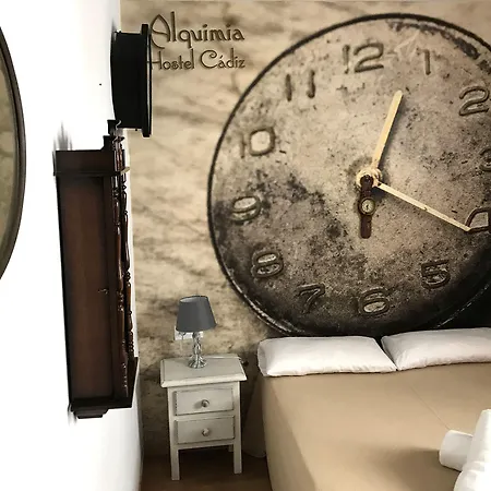 Hotel Alquimia Cadiz Кадис