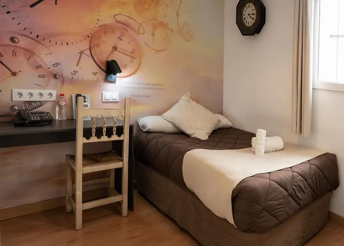 Отель Hotel Alquimia Cadiz