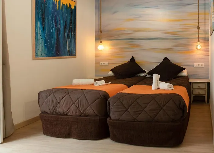 Hotel Alquimia Cadiz Отель Кадис