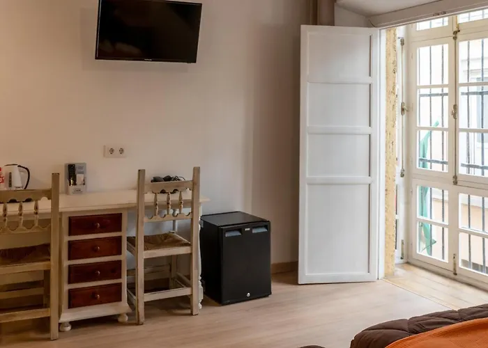 Hotel Alquimia Cadiz Отель Кадис