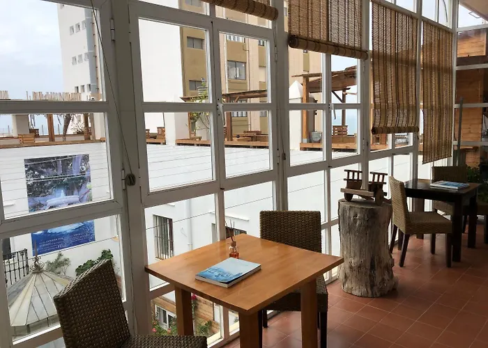 Отель Hotel Alquimia Cadiz Кадис