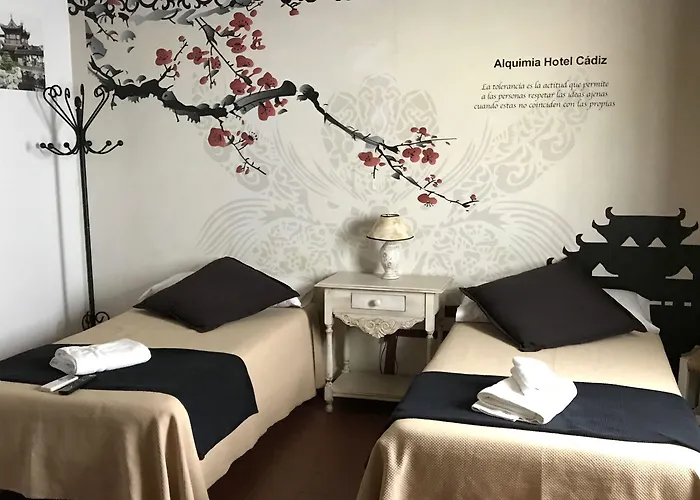 Hotel Alquimia Cadiz Отель